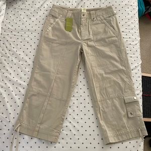Women’s Capri Pants, Khaki color. Size 4, Sigrid Olsen brand
